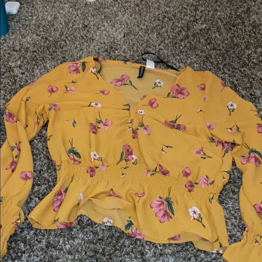 Long sleeve shirt